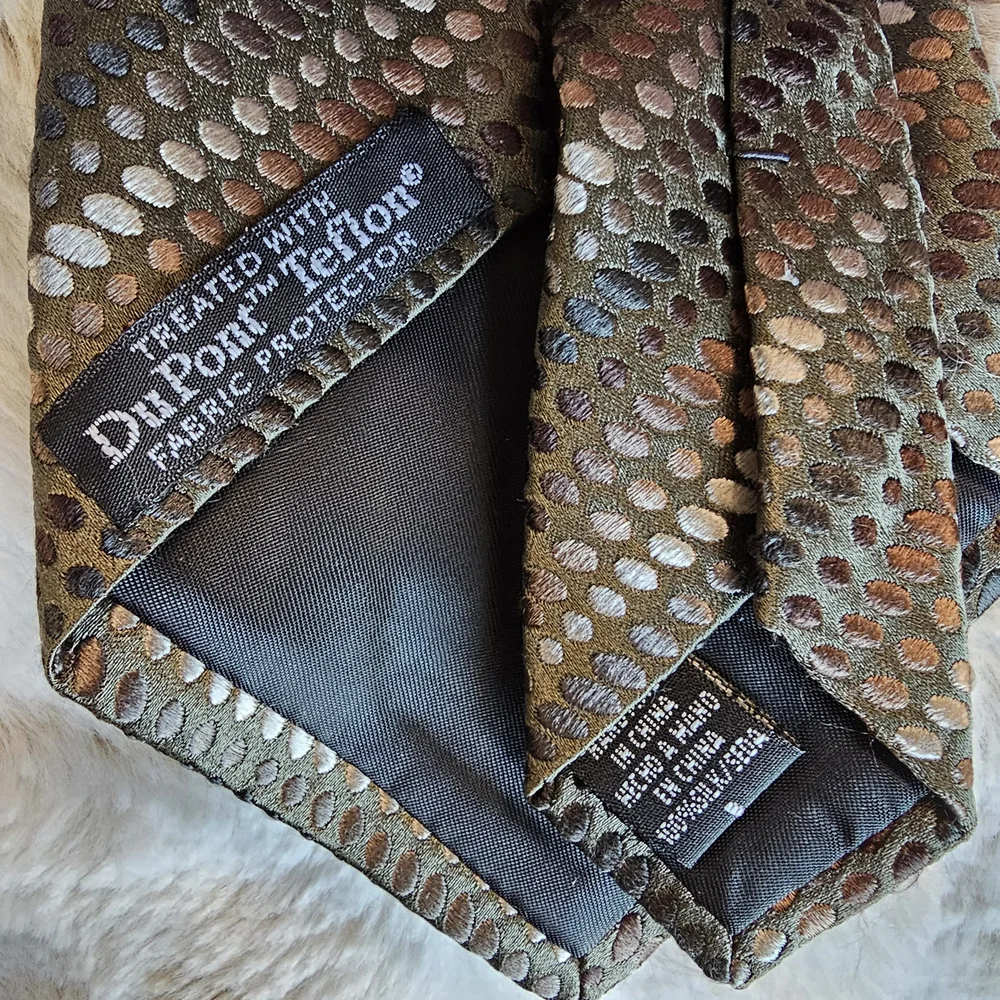 Dockers‎ and Countess Mara Ties